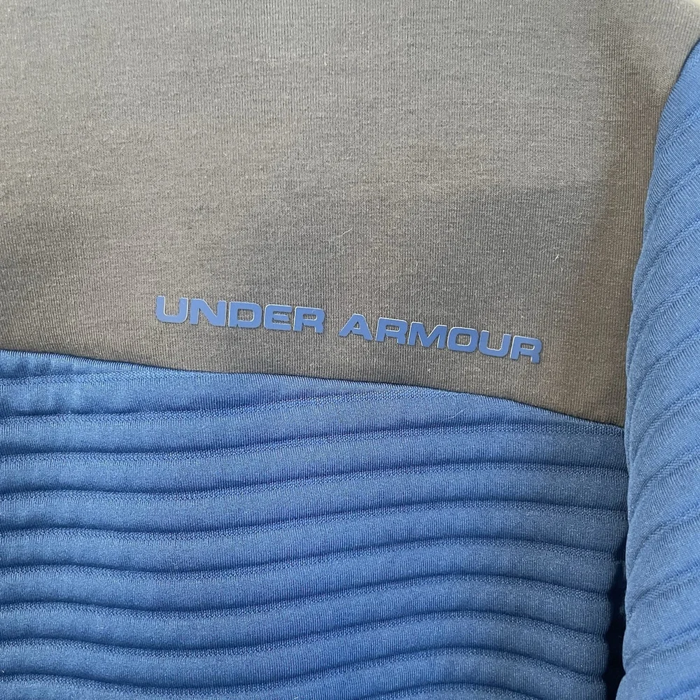 Under Armour Men’s Blue Loose Fit ColdGear 1/4 Zip Pullover Sweater - L